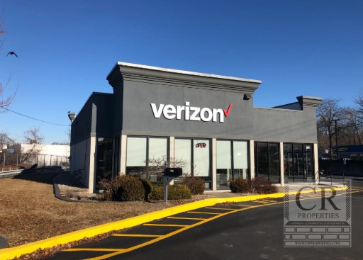 Join Verizon! 1500SF To Be Built